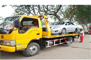 边坝附近24小时汽车拖车服务热线