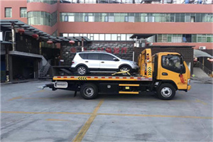 边坝附近汽车拖车电话