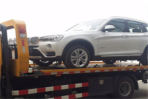 边坝拖车24小时服务电话